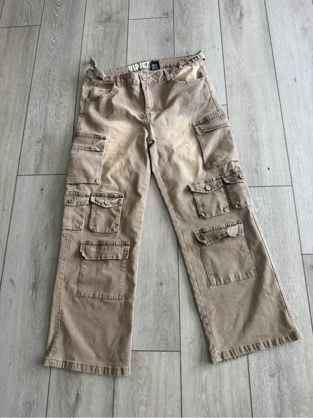 VIP Multi-Pocket Cargo Pants - Beige